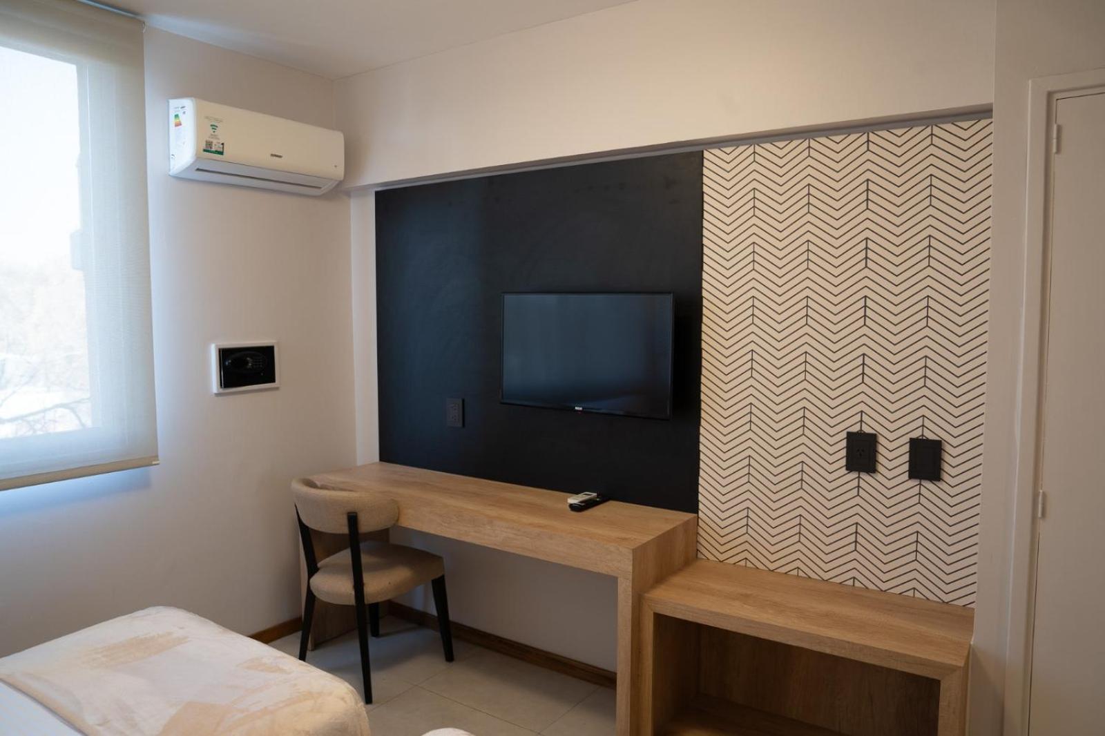 Urbana Class Hotel Mendoza Exterior photo